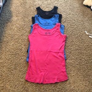 3 Med maternity tank tops